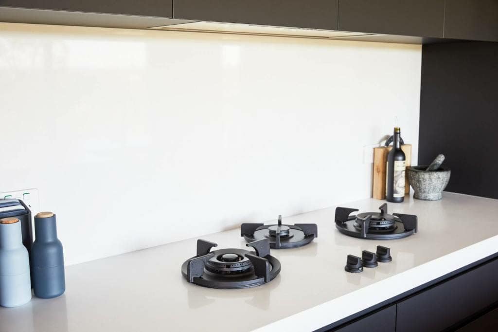 Forestville Pitt cooktop